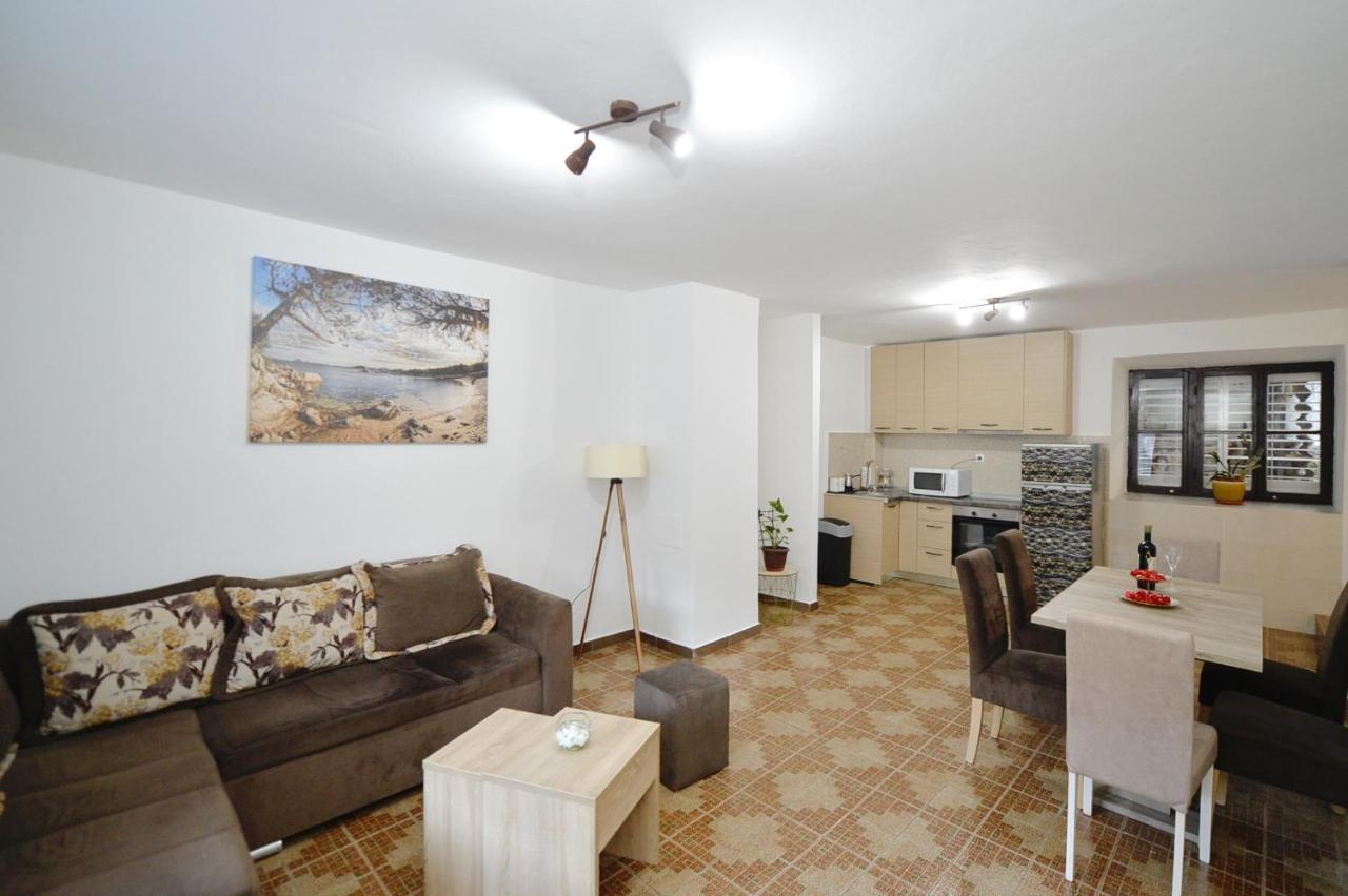 Stone House Dobrota,Free Private Parking Villa Kotor Exterior photo